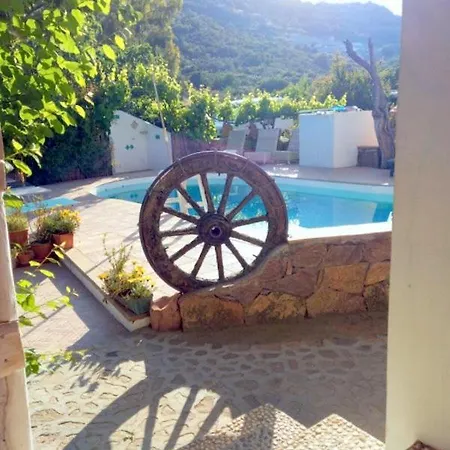 Casa Li Multi * Budoni